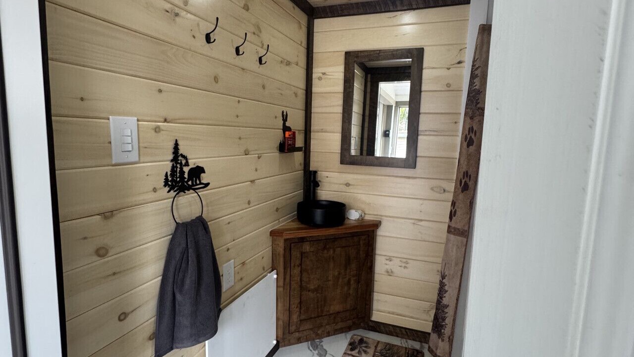Photo of Bathroom in Waterfall