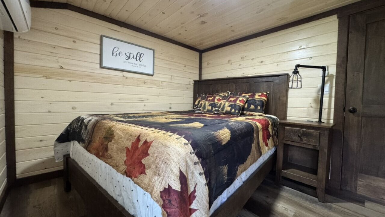Photo of Bedroom in Waterfall
