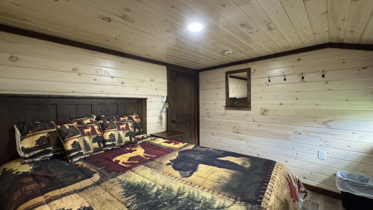 Photo of Bedroom in Waterfall