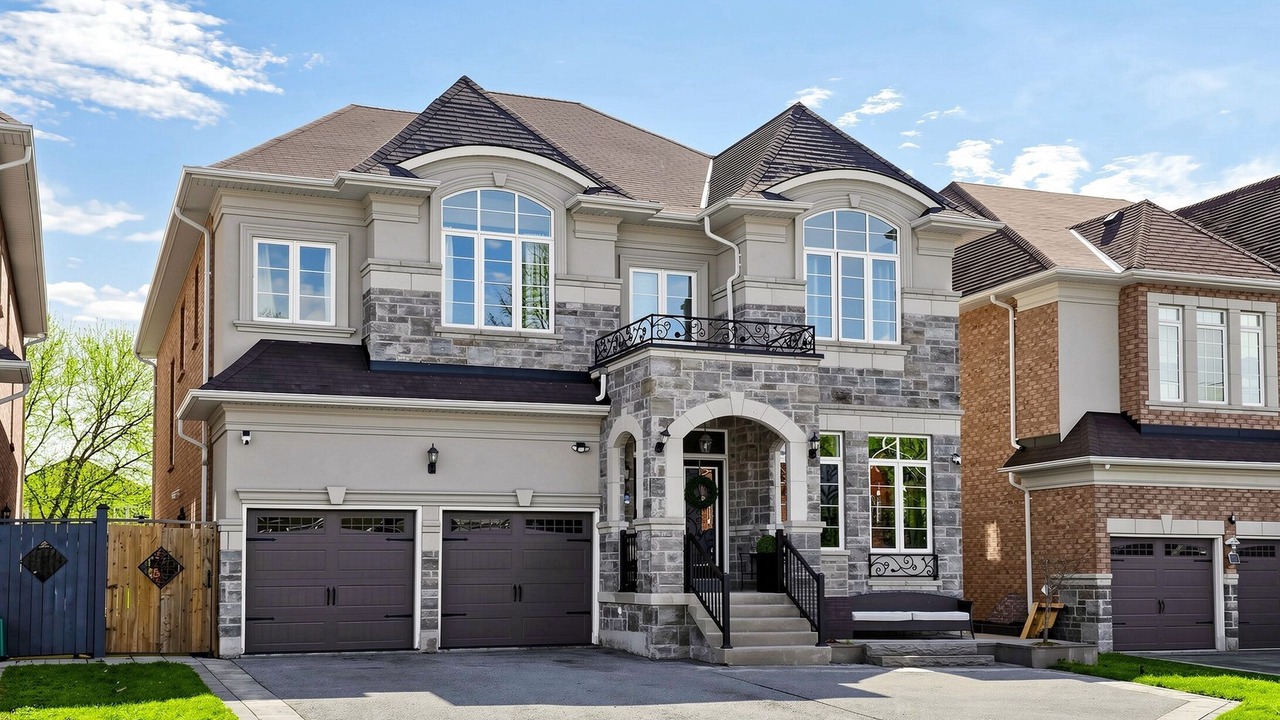 Photo of Outdoor in Pickering