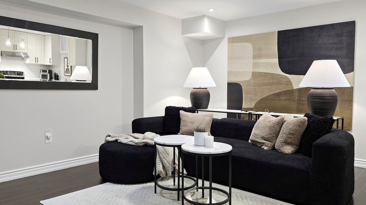 Photo of Livingroom in Pickering