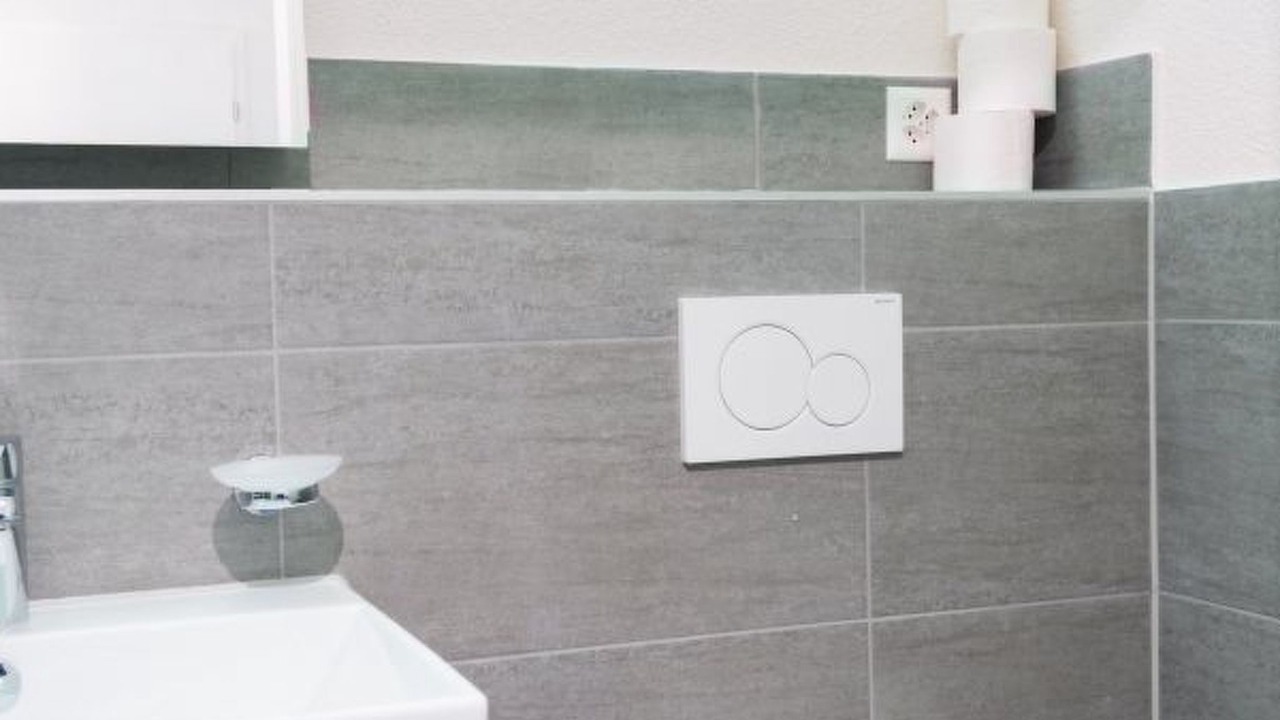 Photo of Bathroom in District 9