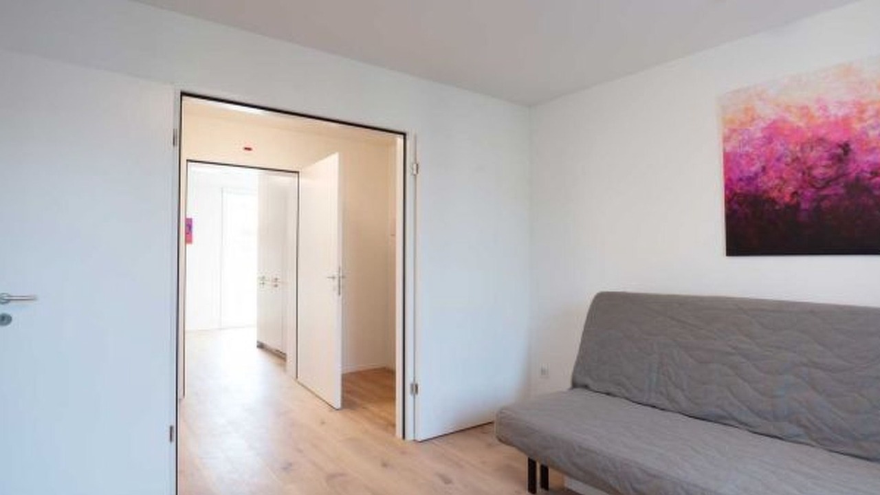 Photo of Livingroom in Center