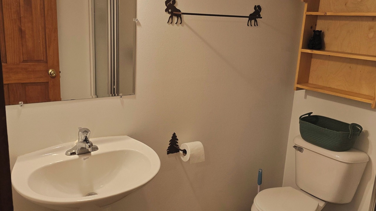 Photo of Bathroom in Warrens