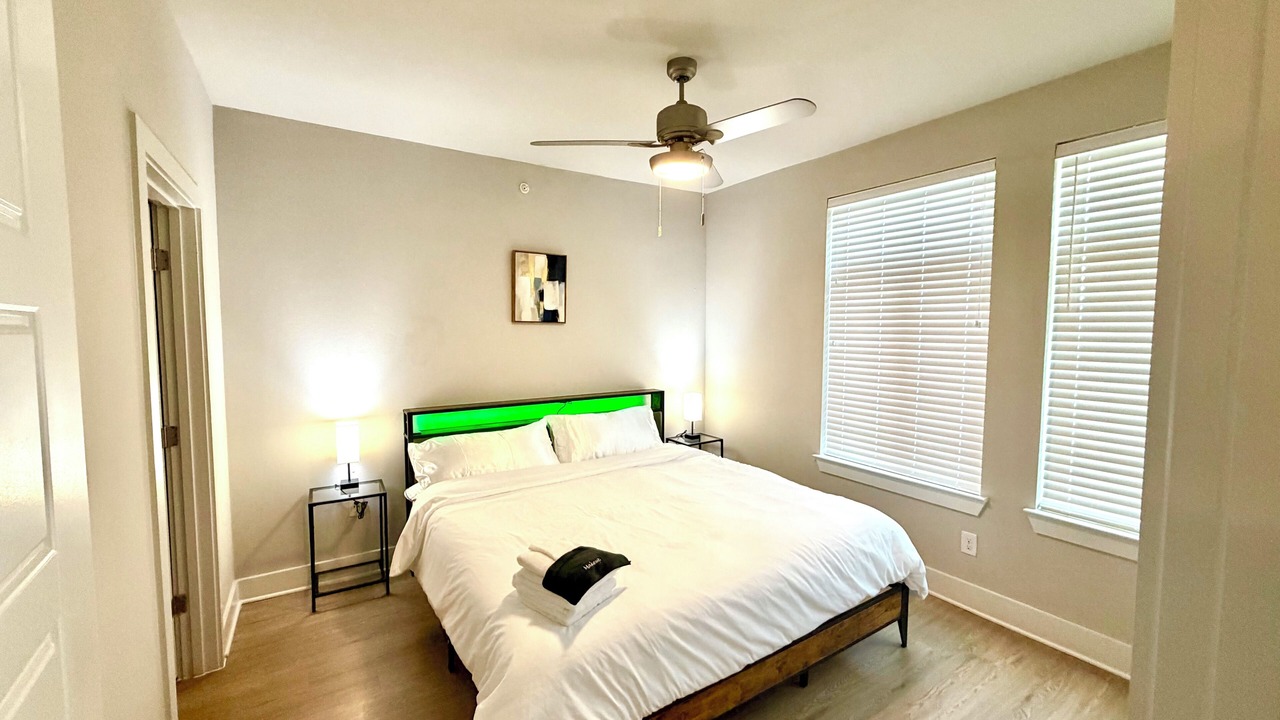 Photo of Bedroom in Frisco Square