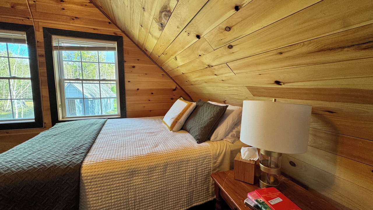 Photo of Bedroom in Lincoln