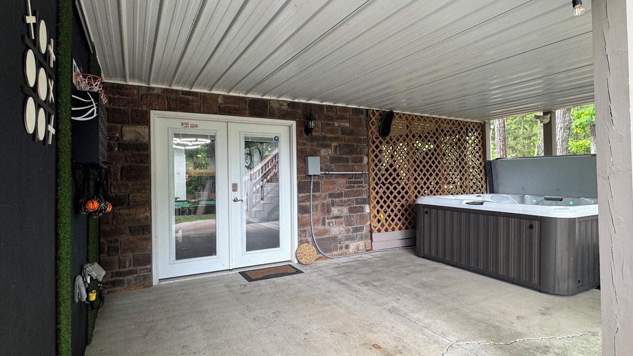 Photo of Patio Balcony in Smith Mountain Lake