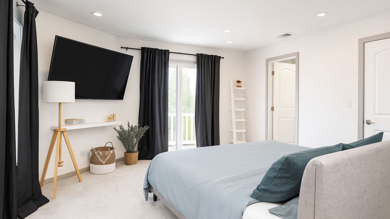 Photo of Bedroom in Hawthorne