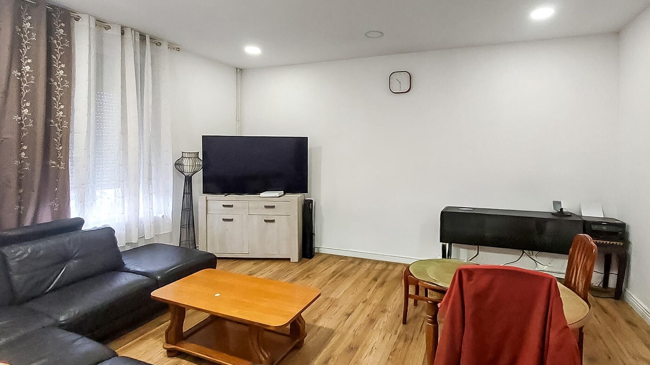 Photo of Bedroom in Cambrai
