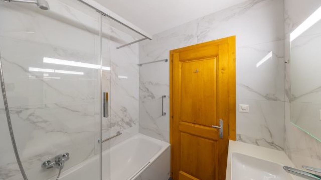 Photo of Bathroom in Saint-Pierre-de-Clages
