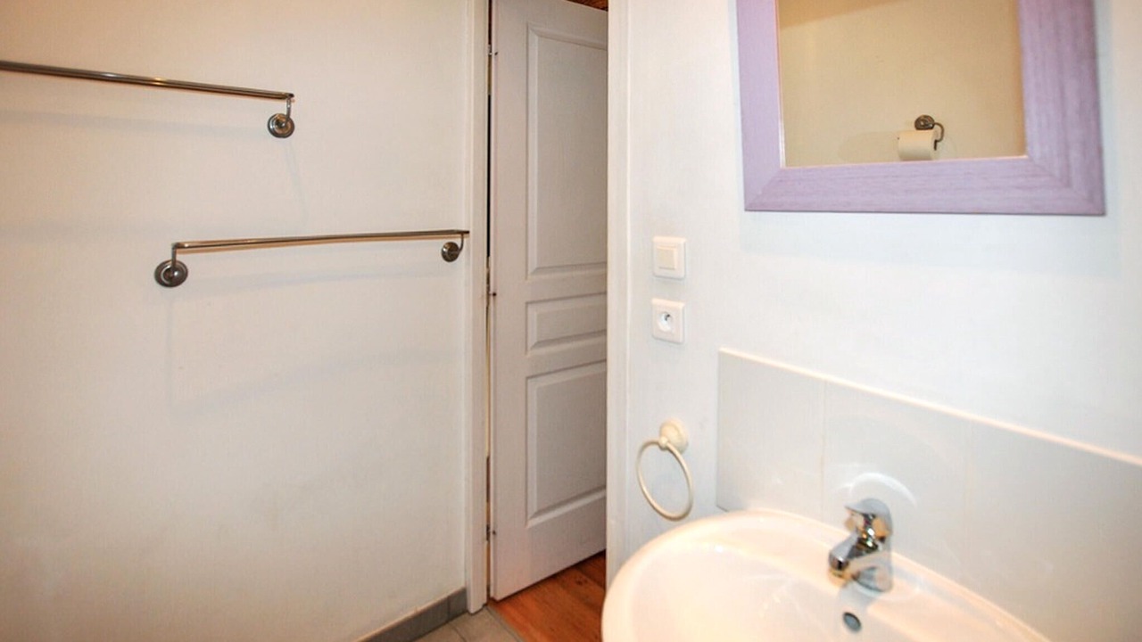Photo of Bathroom in Saint-Benoit
