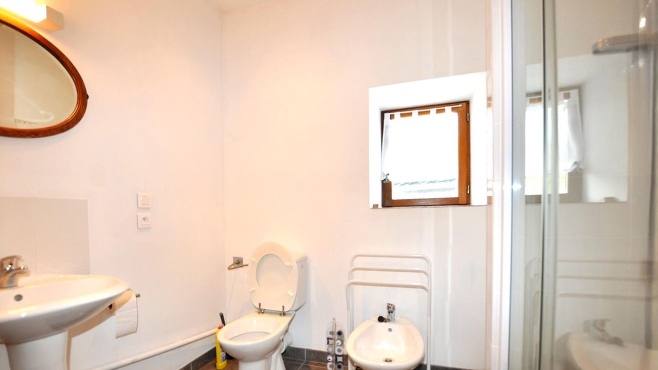 Photo of Bathroom in Saint-Benoit