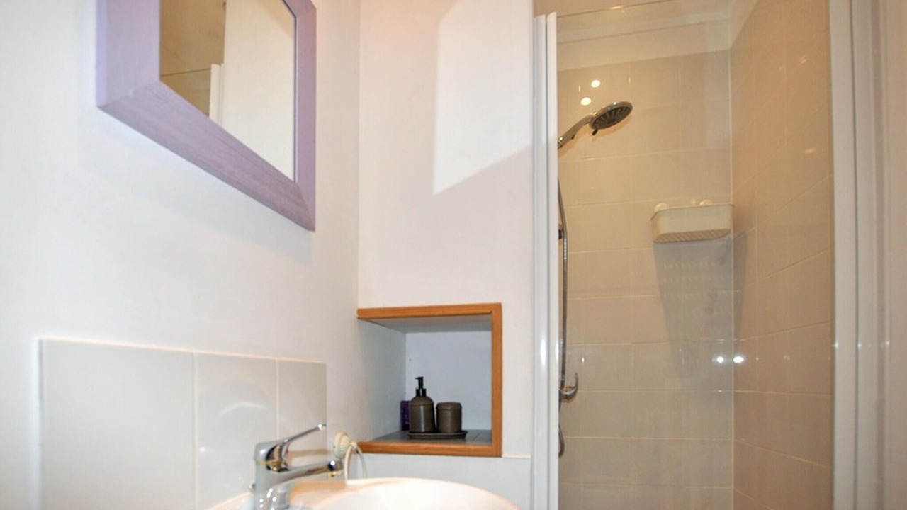 Photo of Bathroom in Saint-Benoit