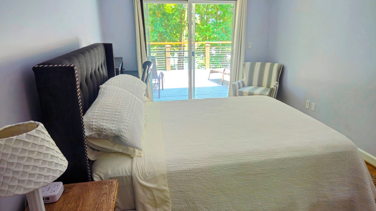Photo of Bedroom in Merifield Acres