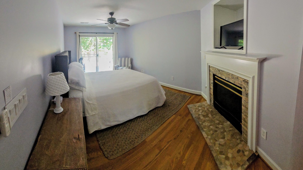 Photo of Bedroom in Merifield Acres
