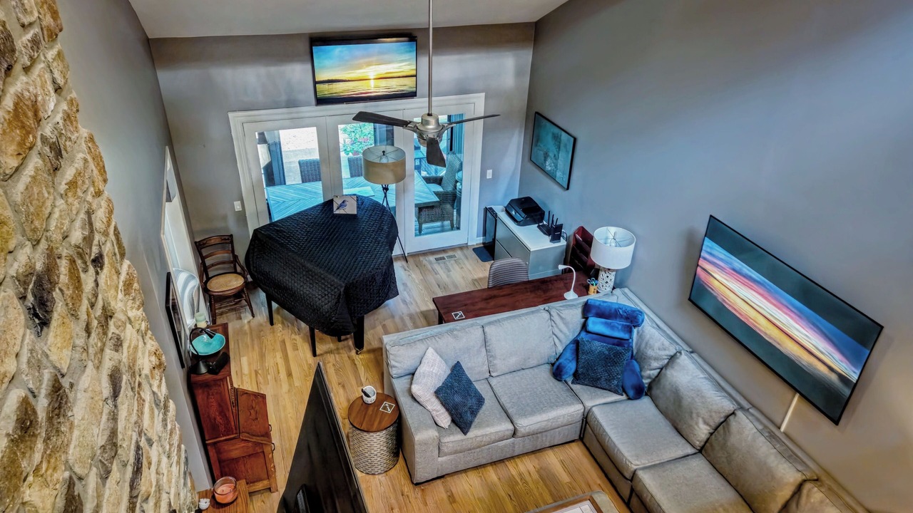 Photo of Livingroom in Merifield Acres