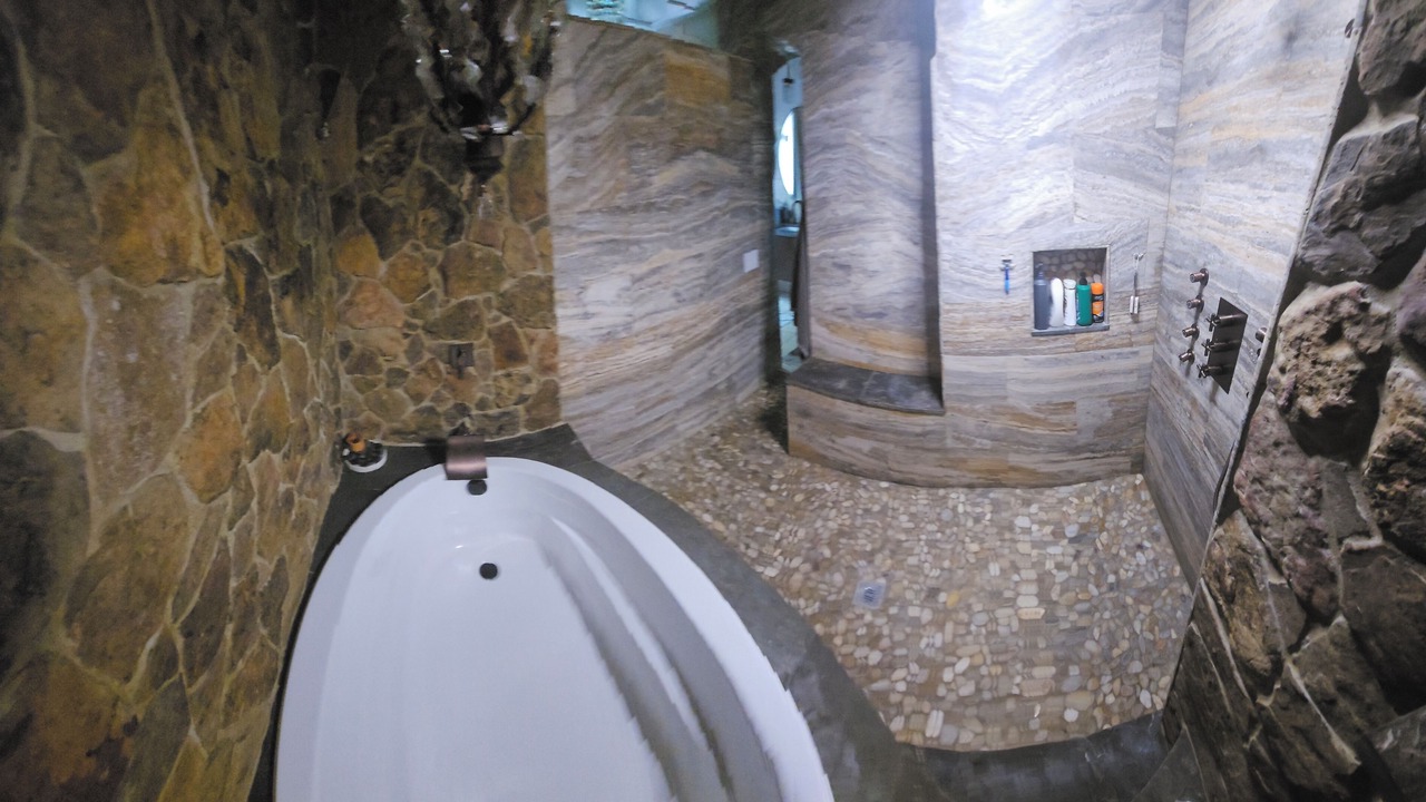 Photo of Bathroom in Merifield Acres