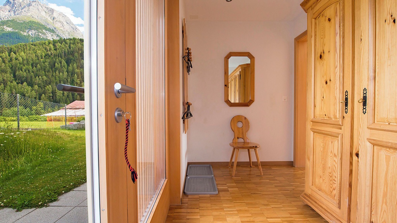 Photo of Bedroom in Engadin Scoul