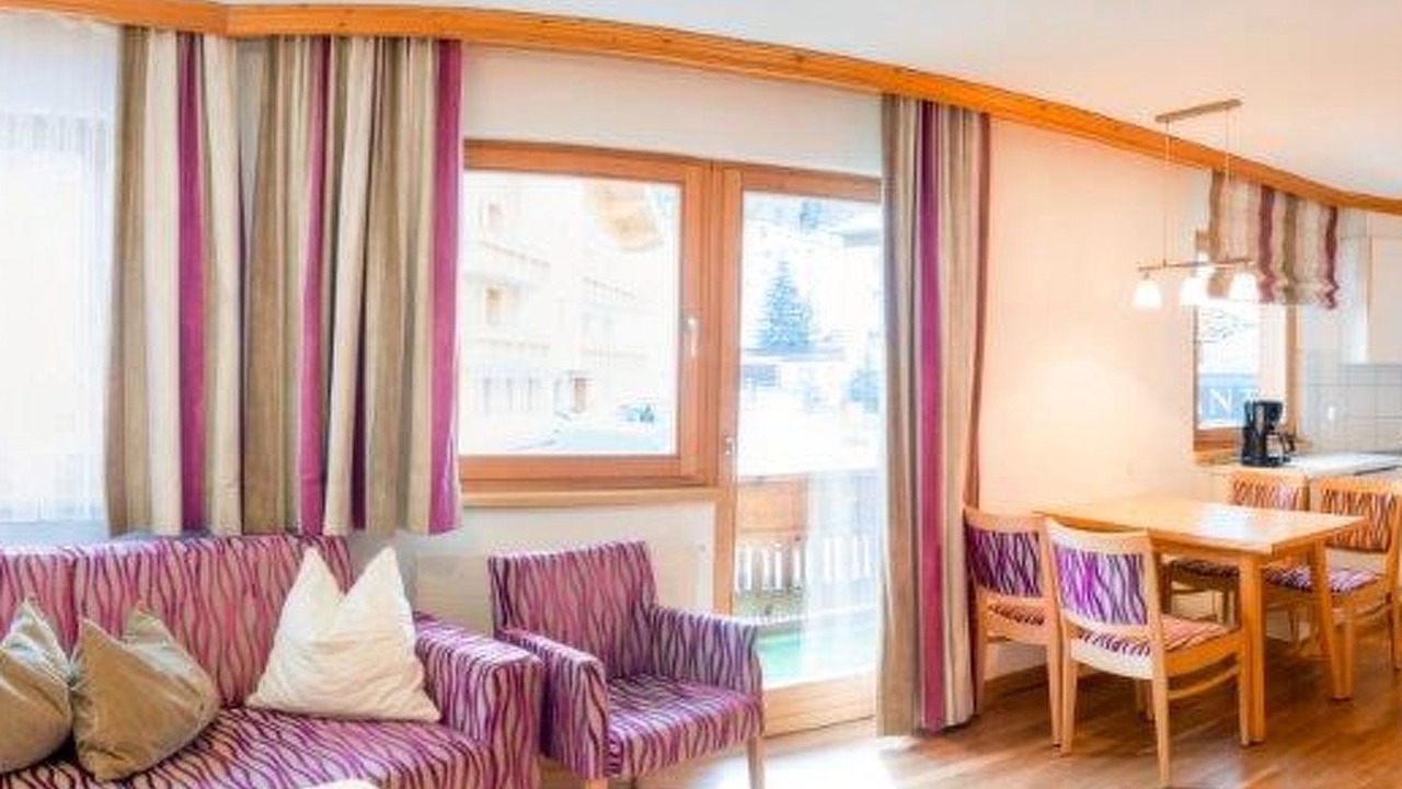 Photo of Livingroom in Ravaisch