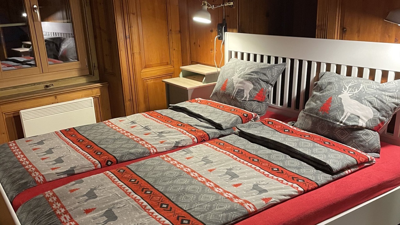 Photo of Bedroom in Engadin Scoul