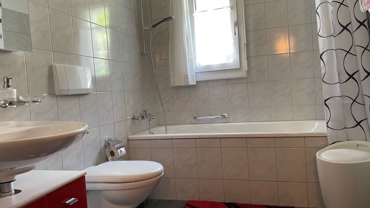 Photo of Bathroom in Ftan