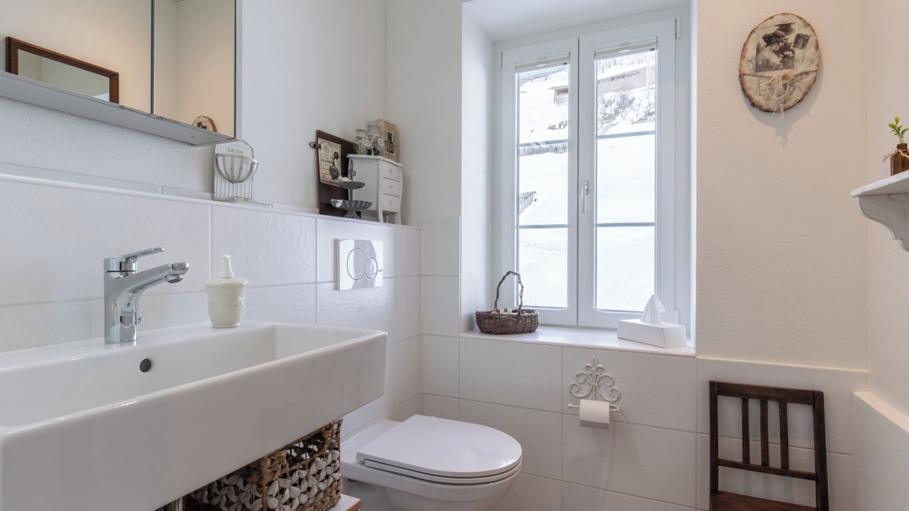 Photo of Bathroom in Vna