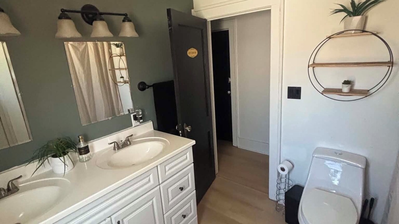 Photo of Bathroom in Lockport