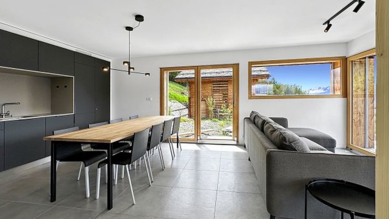 Photo of Livingroom in Sion