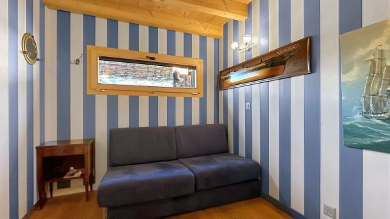 Photo of Livingroom in Sarreyer