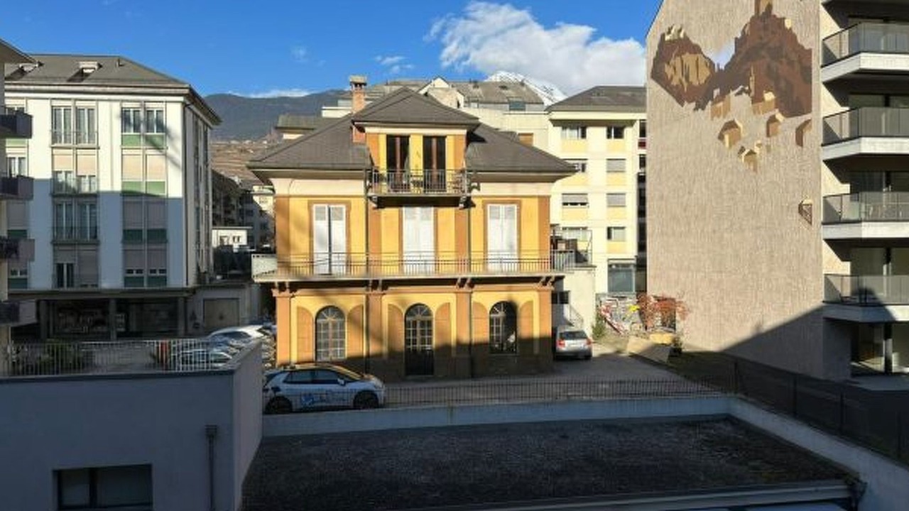Photo of Others in Sion