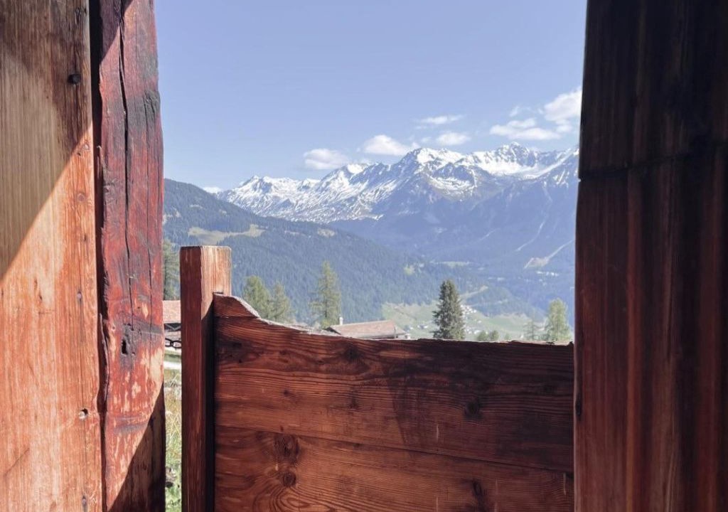 Photo of Others in Obermutten