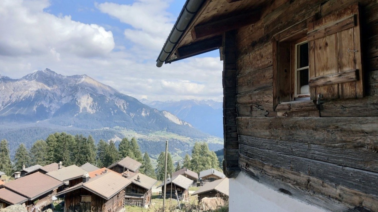 Photo of Others in Obermutten