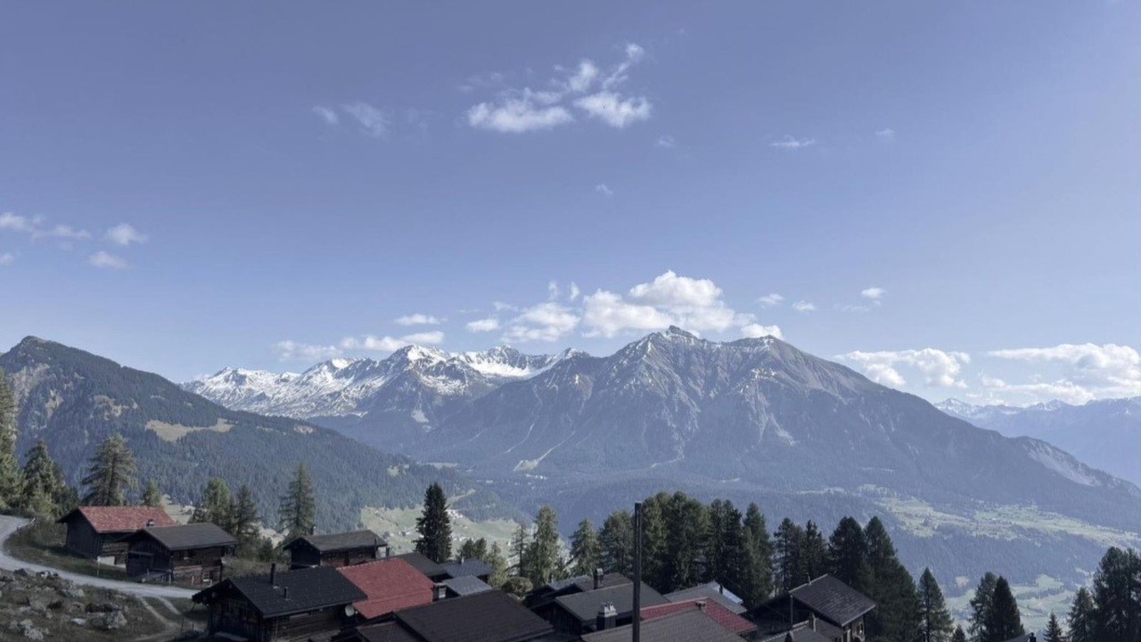 Photo of Others in Obermutten