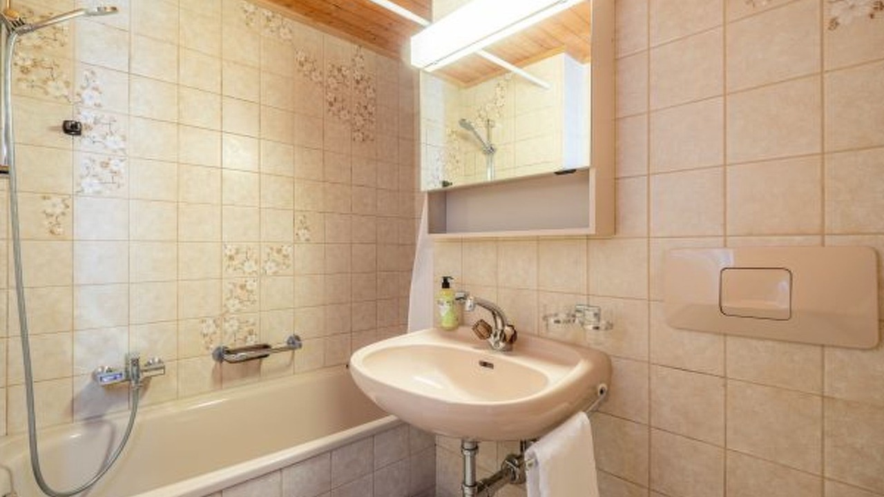 Photo of Bathroom in Falera