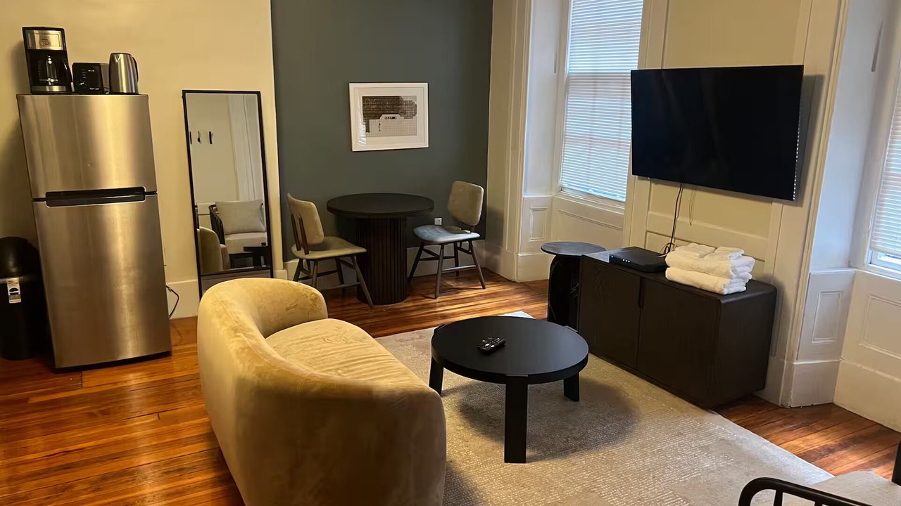 Photo of Livingroom in Beacon Hill