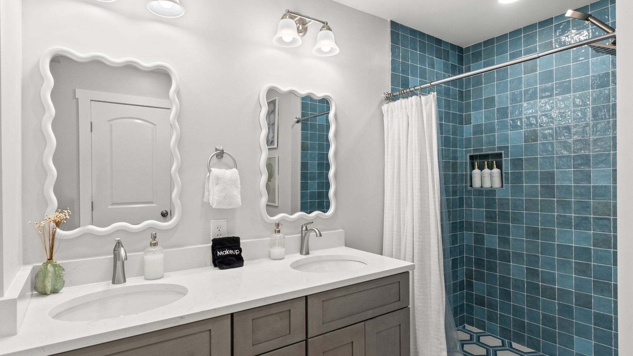 Photo of Bathroom in Gulf Lagoon Beach