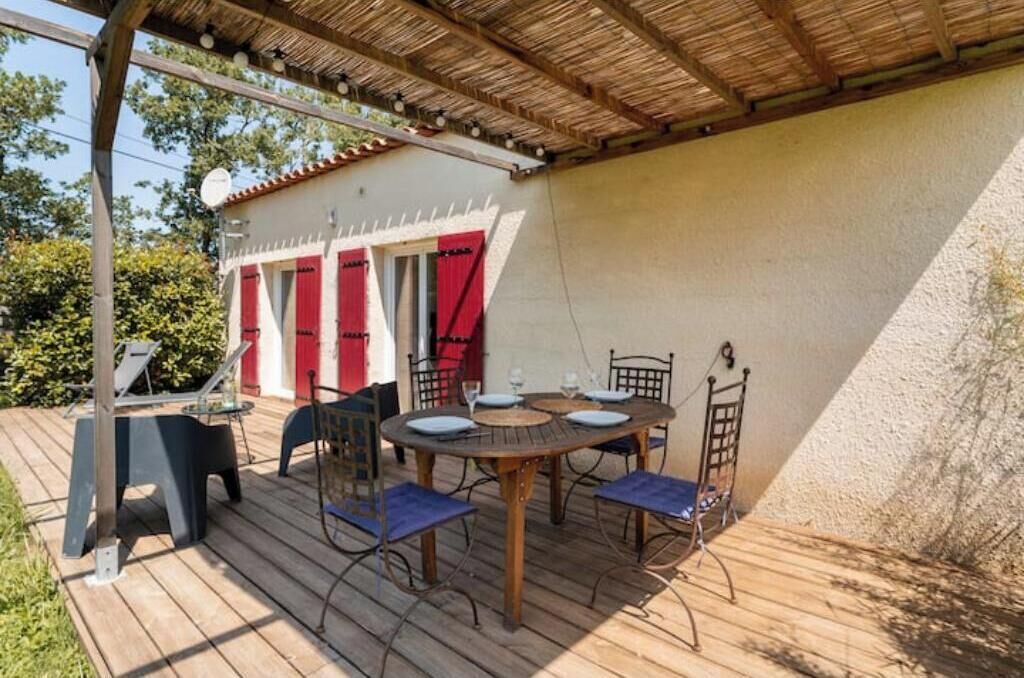 Photo of Outdoor in Servas