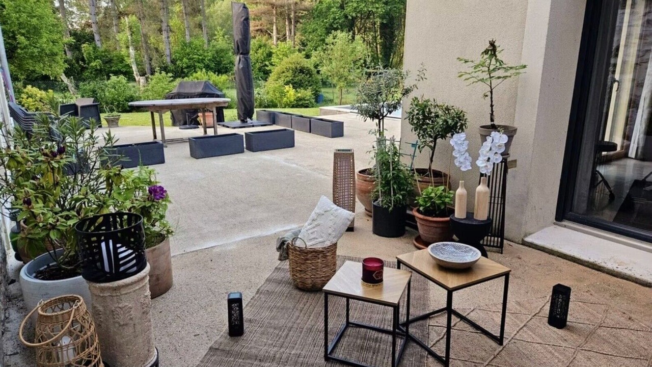 Photo of Outdoor in Longvilliers