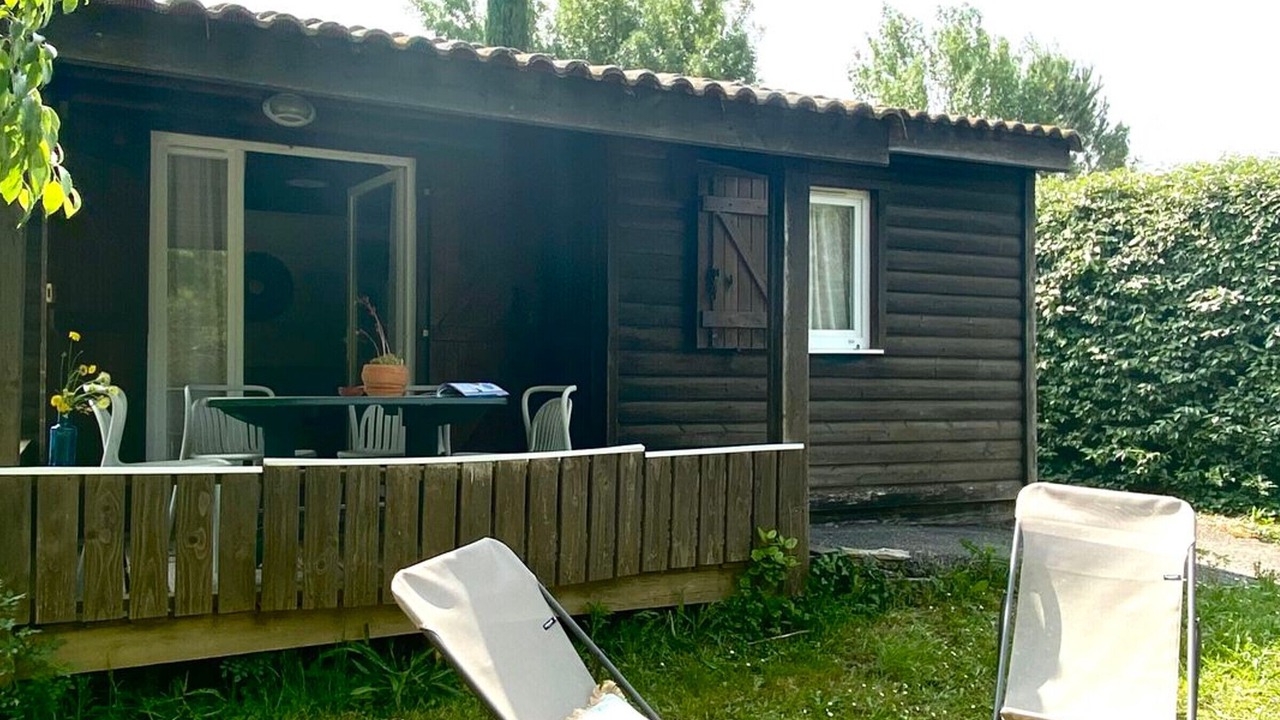 Photo of Outdoor in Villegly