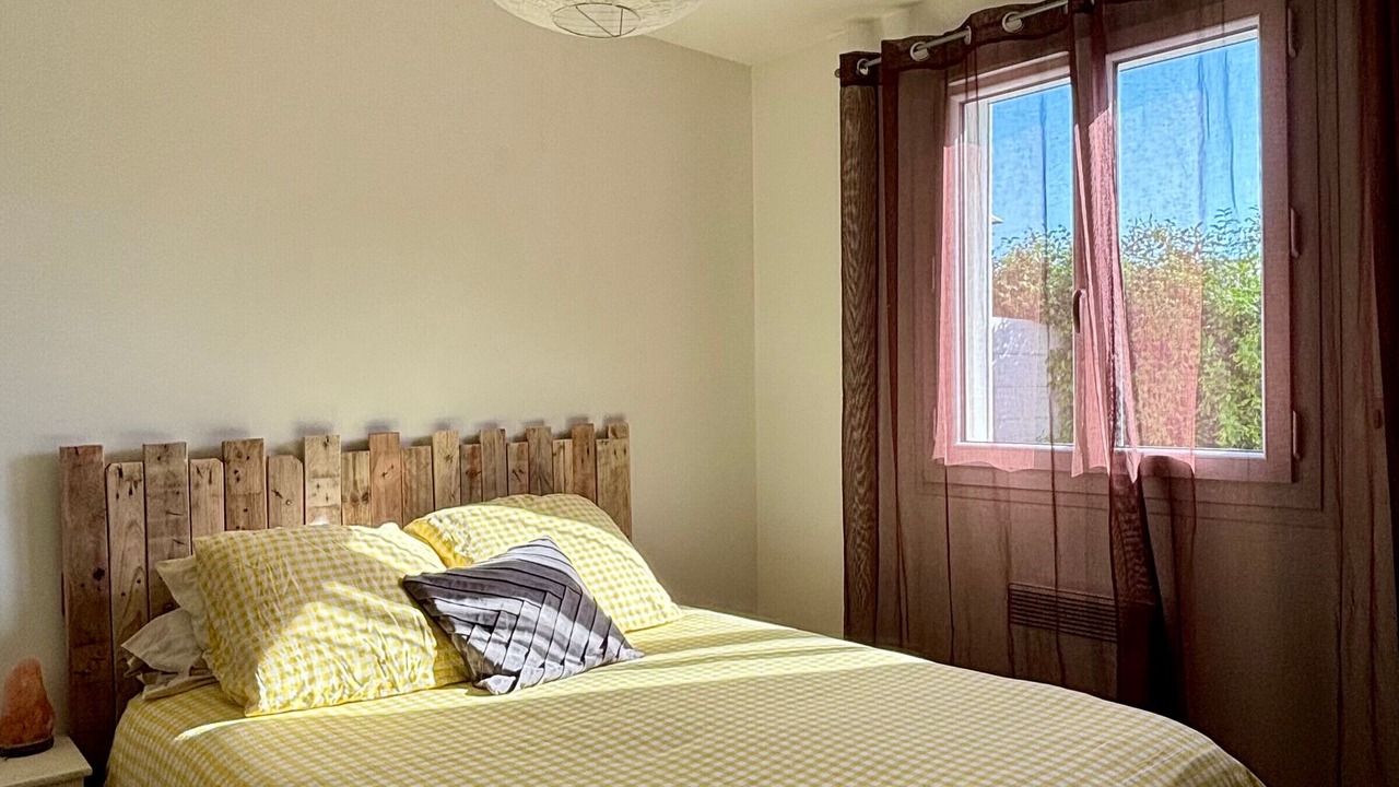 Photo of Bedroom in Paulhan