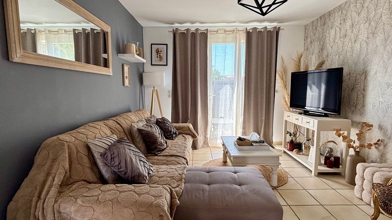 Photo of Livingroom in Paulhan