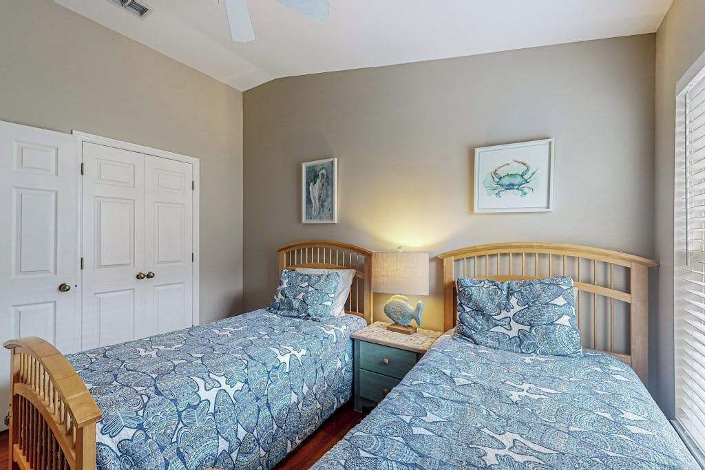 Photo of Bedroom in Beachwalk Isles