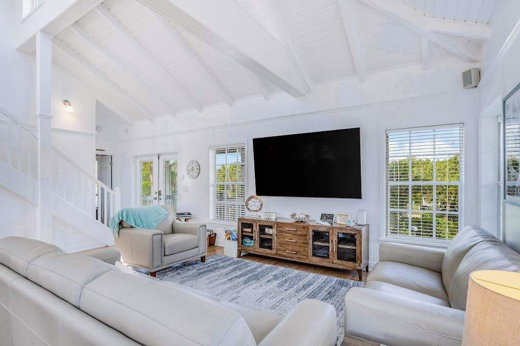 Photo of Livingroom in Bokeelia