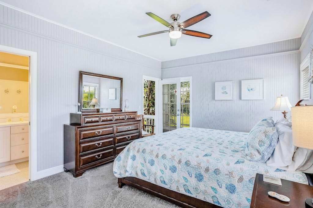 Photo of Bedroom in Bokeelia
