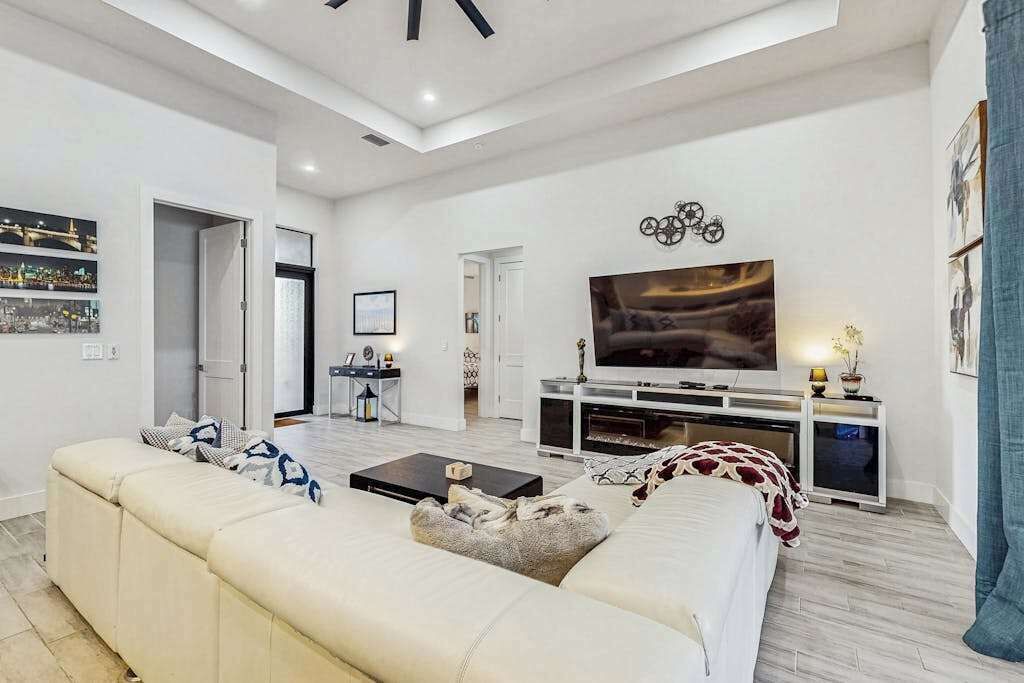Photo of Livingroom in Trafalgar