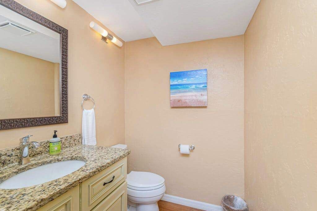 Photo of Bathroom in Bokeelia