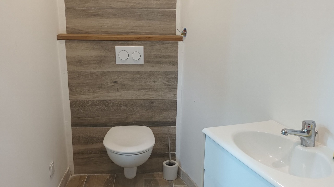 Photo of Bathroom in Saint-Martin-du-Fouilloux
