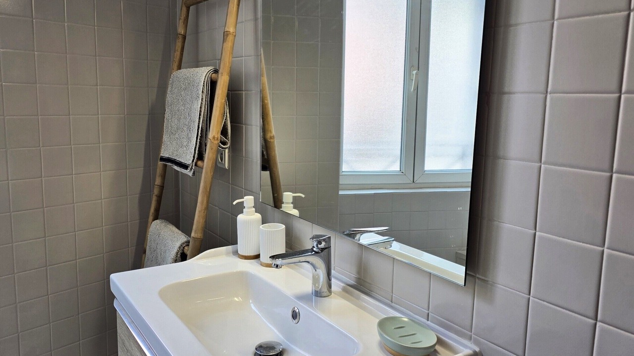 Photo of Bathroom in Aubenas