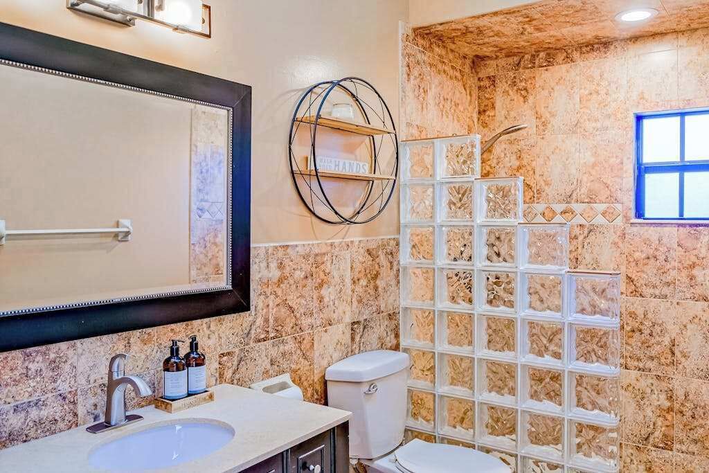 Photo of Bathroom in Edgewater