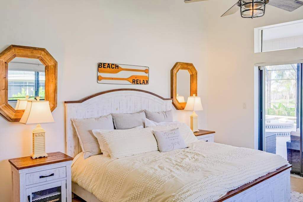 Photo of Bedroom in Edgewater
